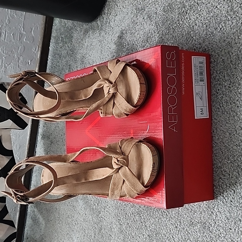 Wedges - Picture 2 of 4